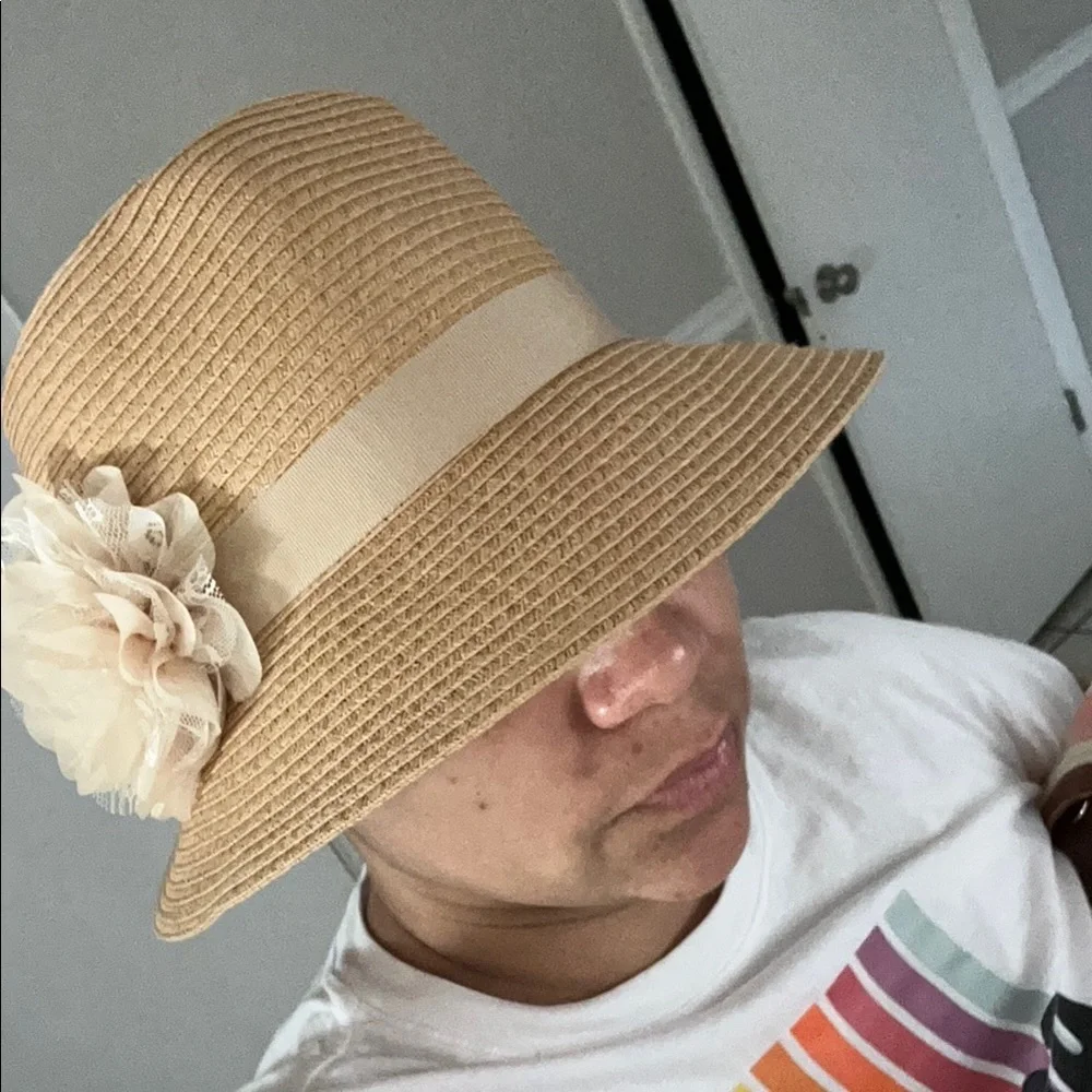 Elegant Tan Sun Hat with Cream Flower Accent